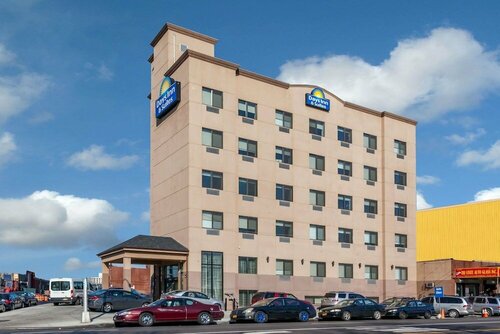 Гостиница Days Inn & Suites by Wyndham Jamaica Jfk Airport в Нью-Йорке