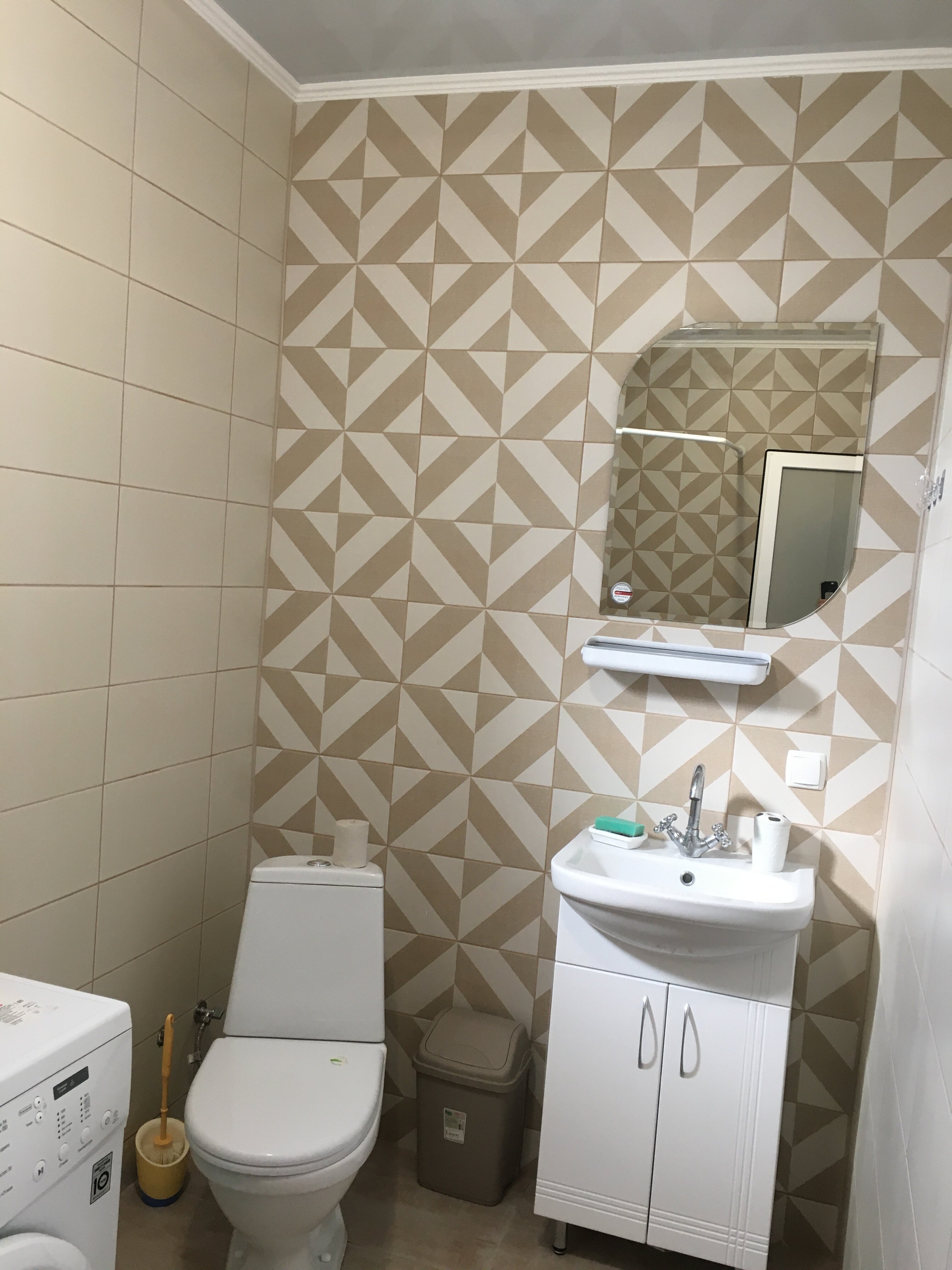 Фото 128949102496