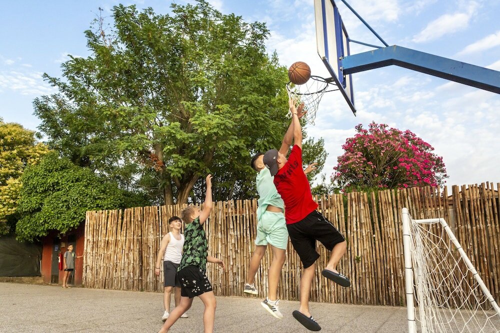 Фото hu Roma camping in town