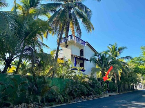 Гостиница Villa Tortolas 5 Min Walk To La Ropa Beach в Сиуатанехо