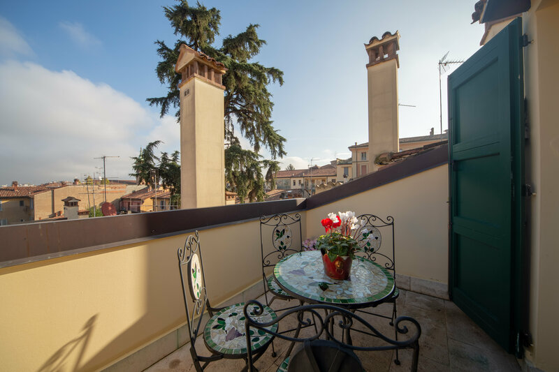 Гостиница Santo Stefano Apartments в Болонье