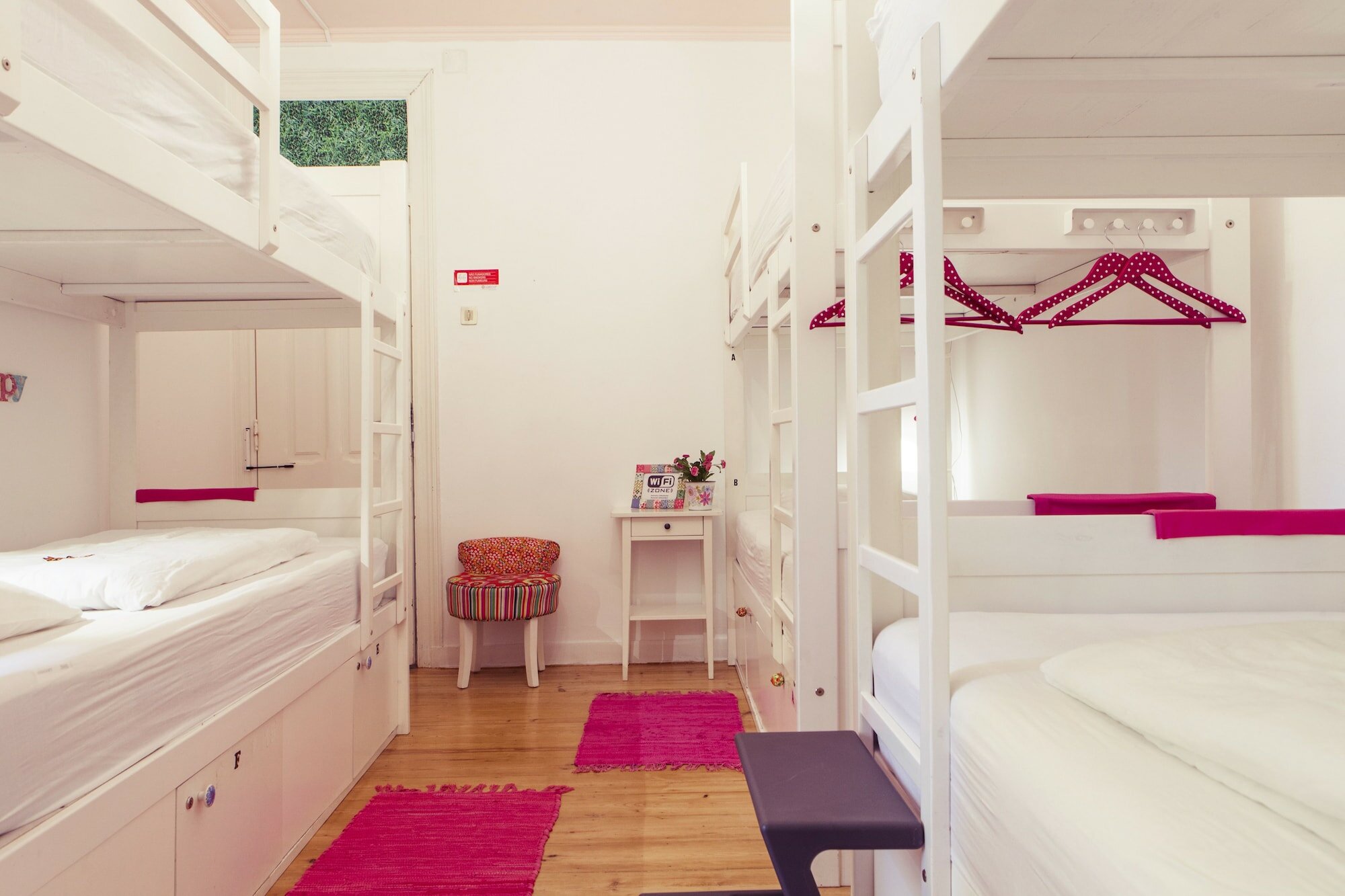 Фото Lisbon Chillout Hostel