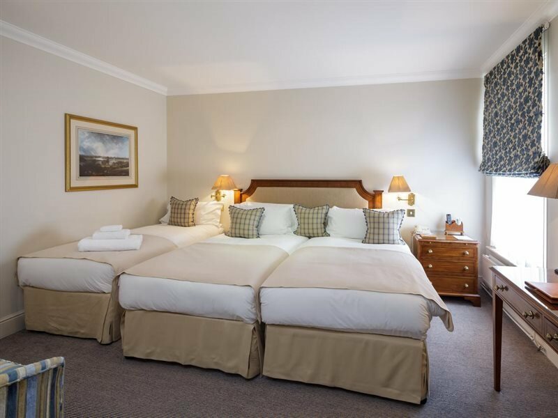 Фото Sloane Place