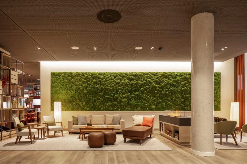 Фото IntercityHotel Hamburg-Barmbek