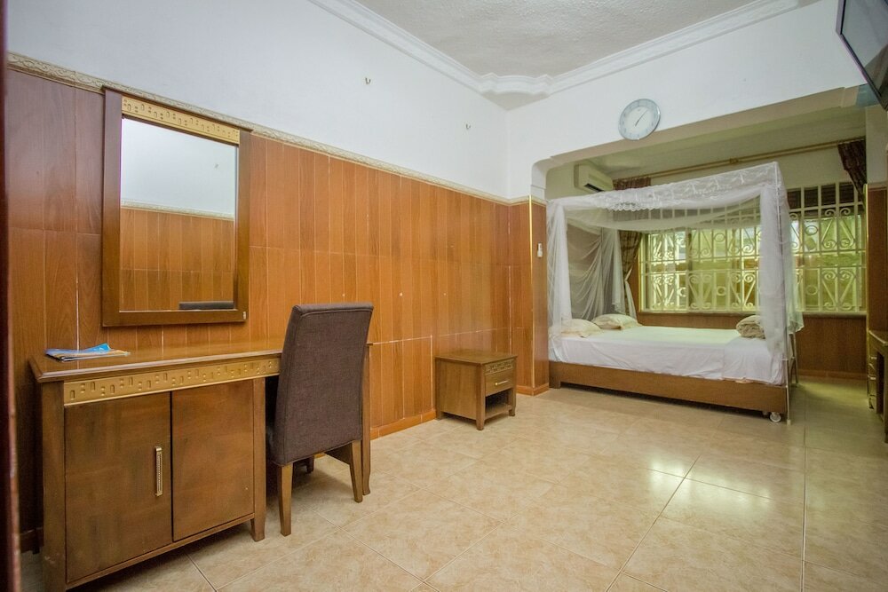 Фото Hibis Hotel