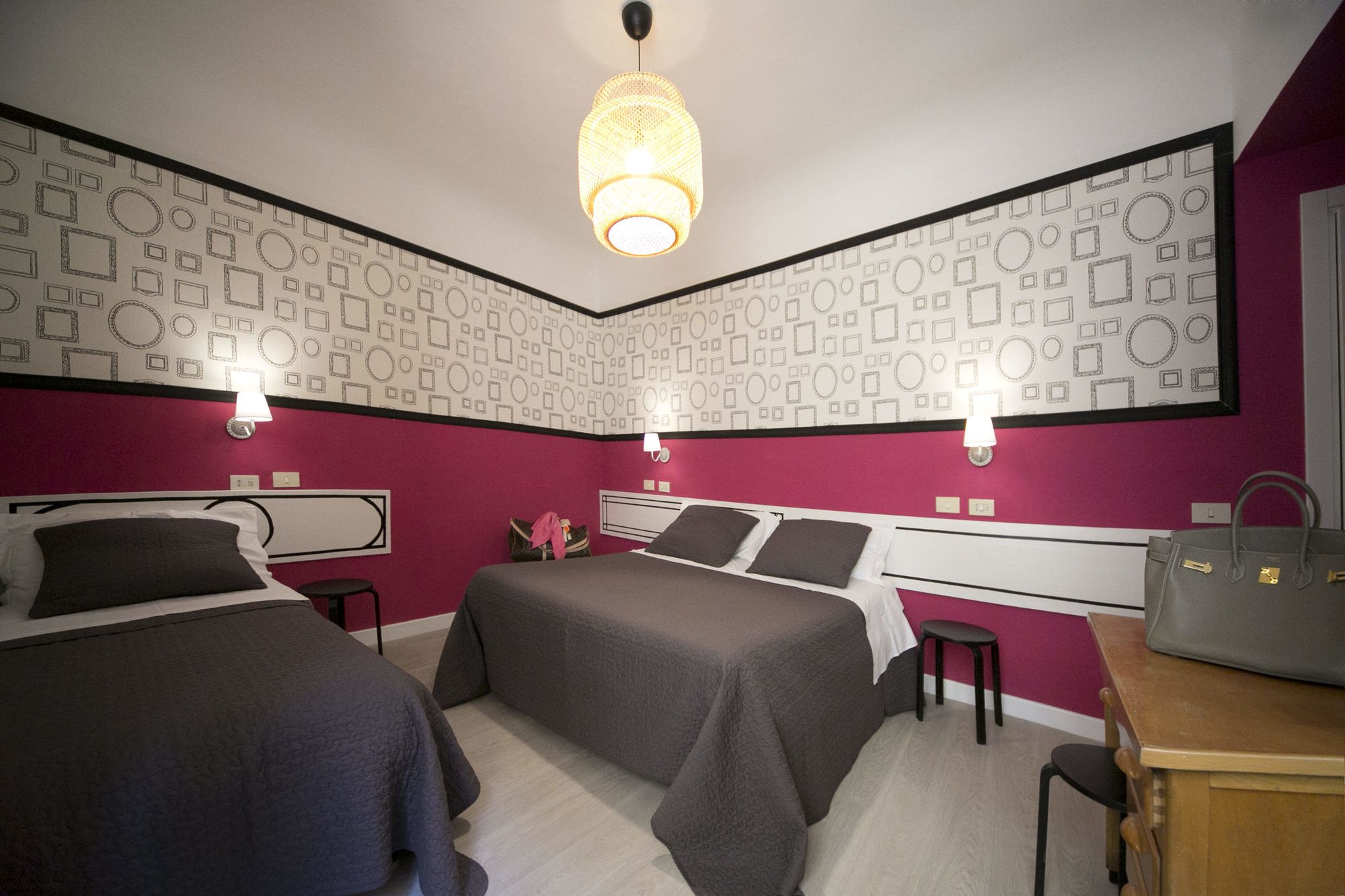 Фото Hotel Nella