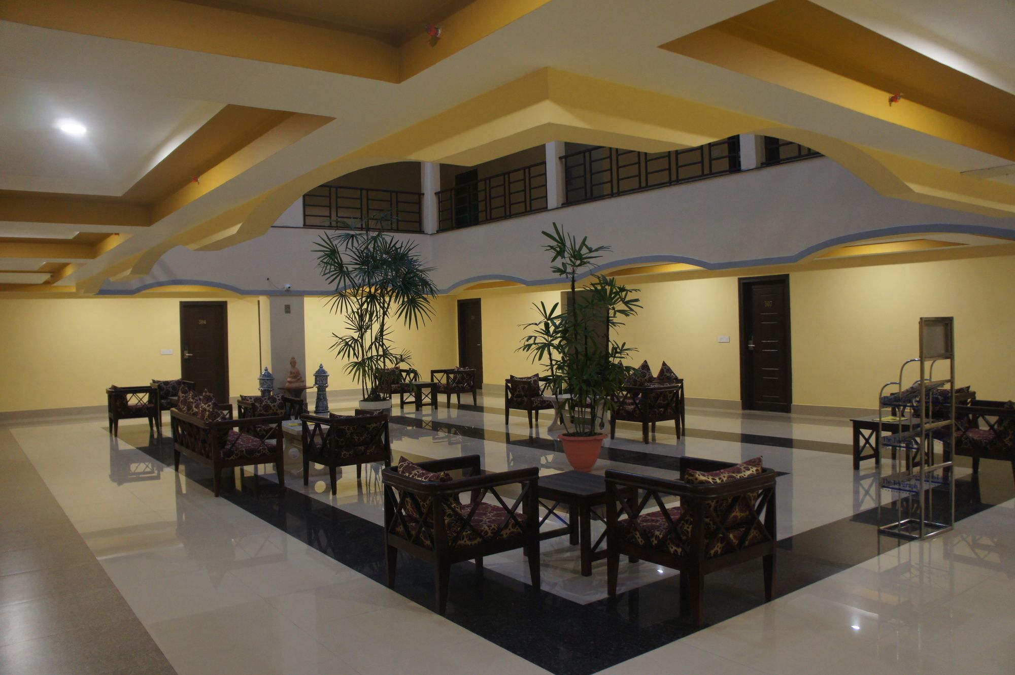 Фото отеля 2