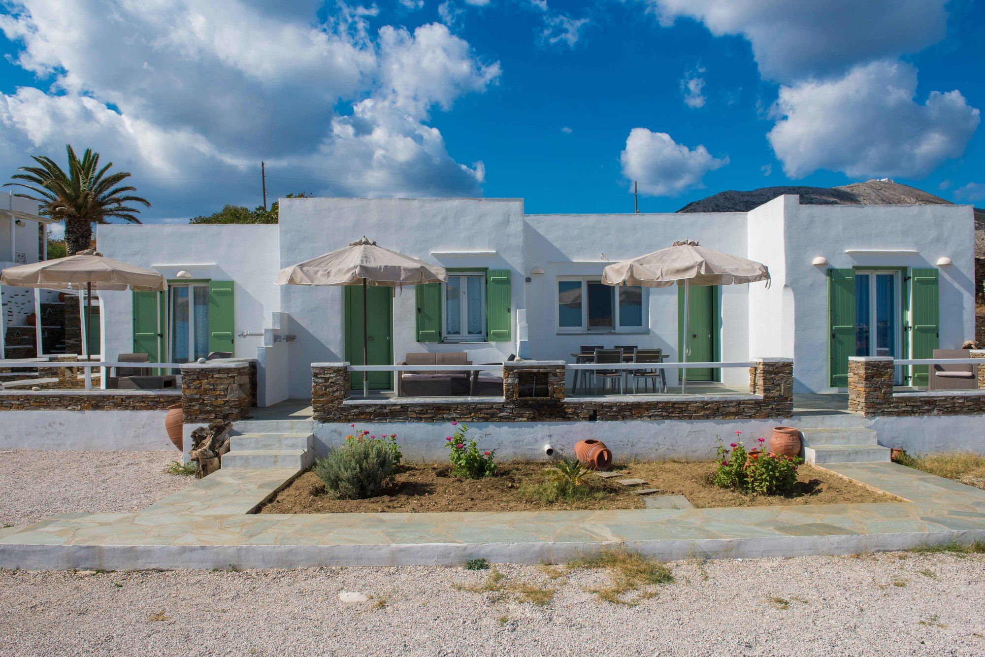 Фото Rooms & Apartments Archontou