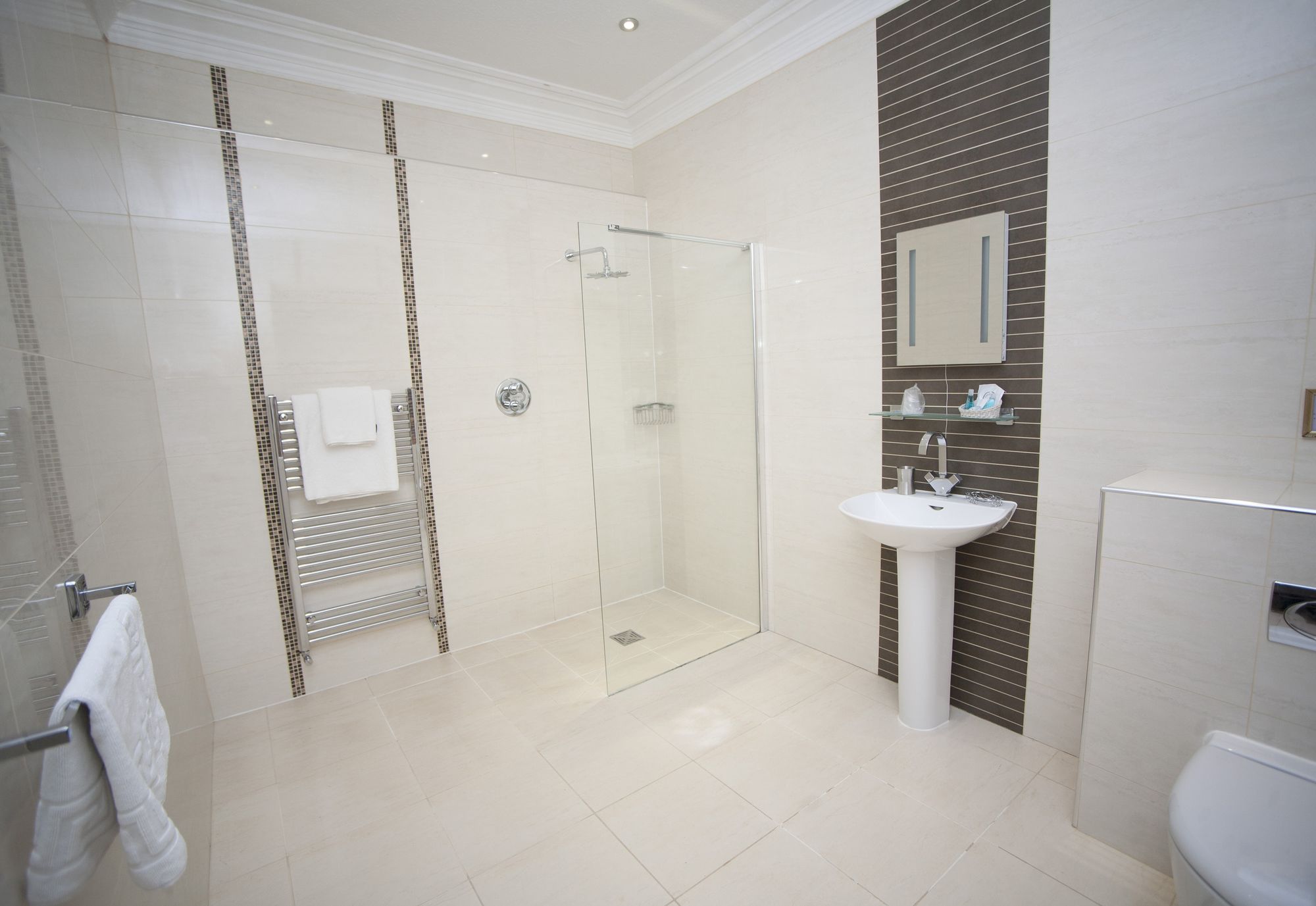 Фото The White Swan, Halifax