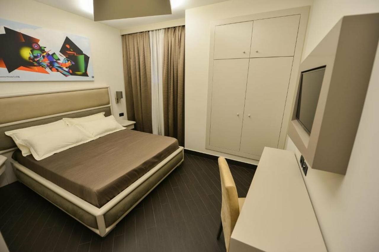 Фото Petit Hotel Elita