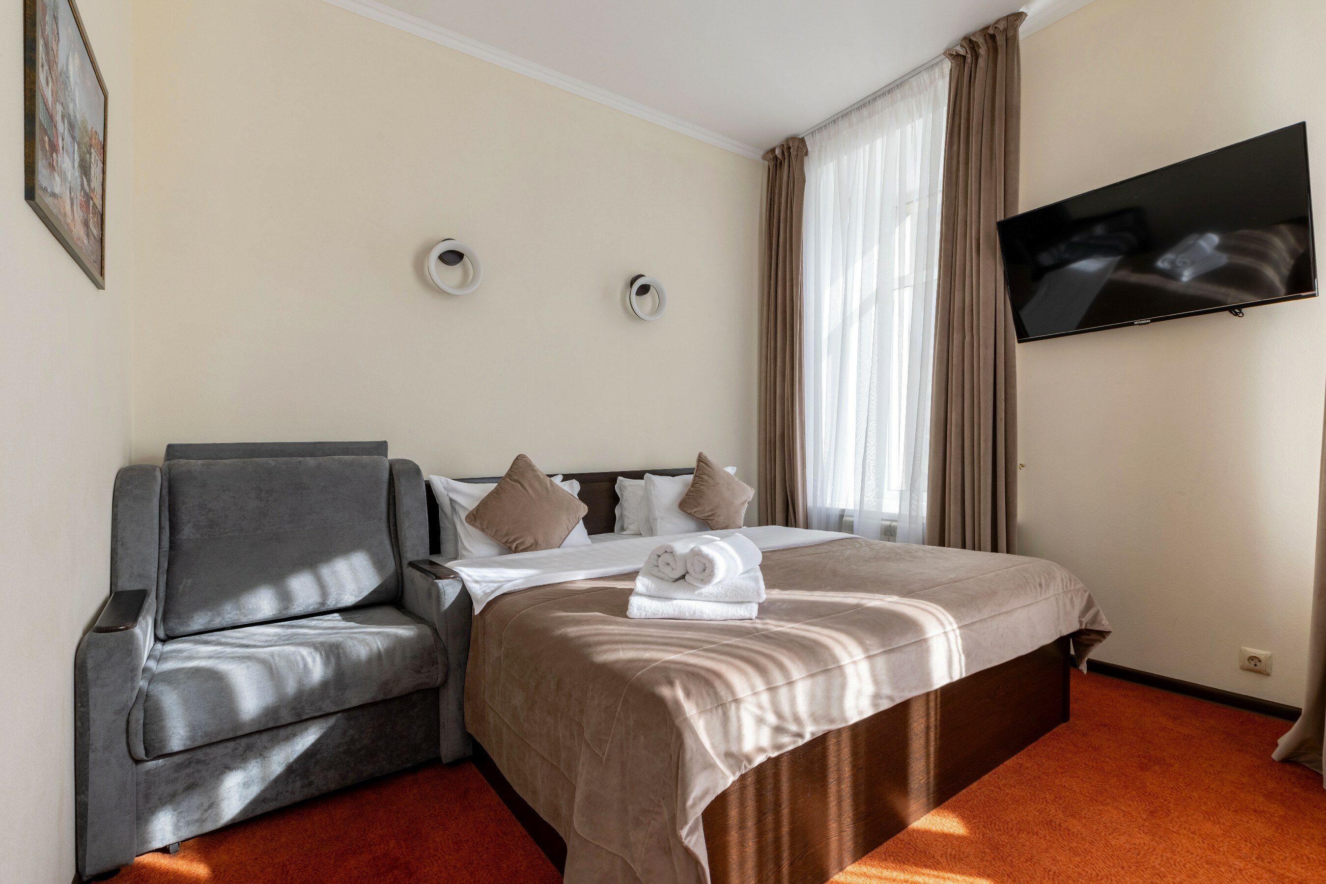 Фото Solo на Большом проспекте