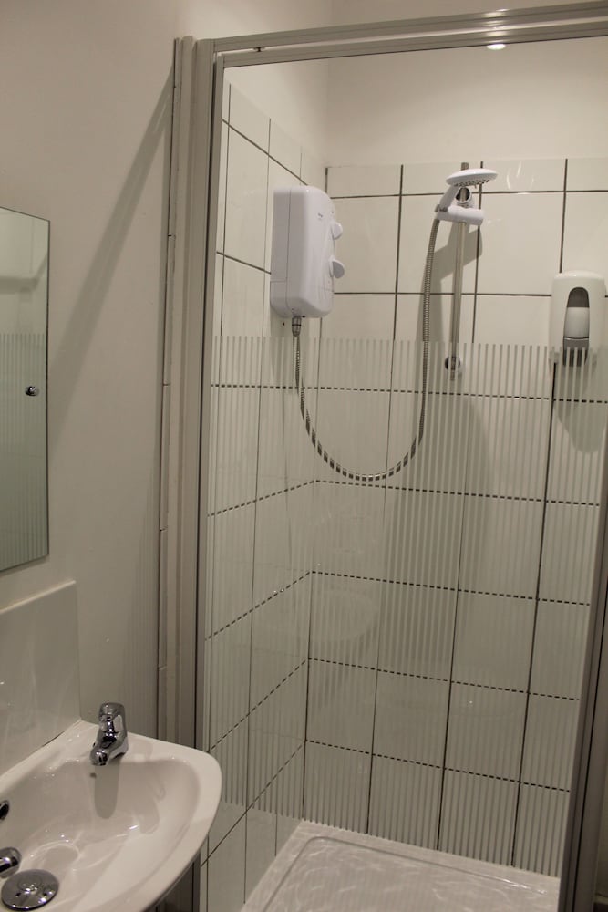 Фото The Mitre Hotel