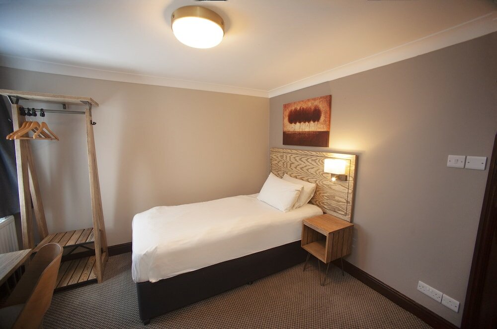 Фото Shah of Persia, Poole by Marston's Inns