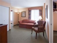 Фото Grandstay Residential Suites Hotel - Sheboygan