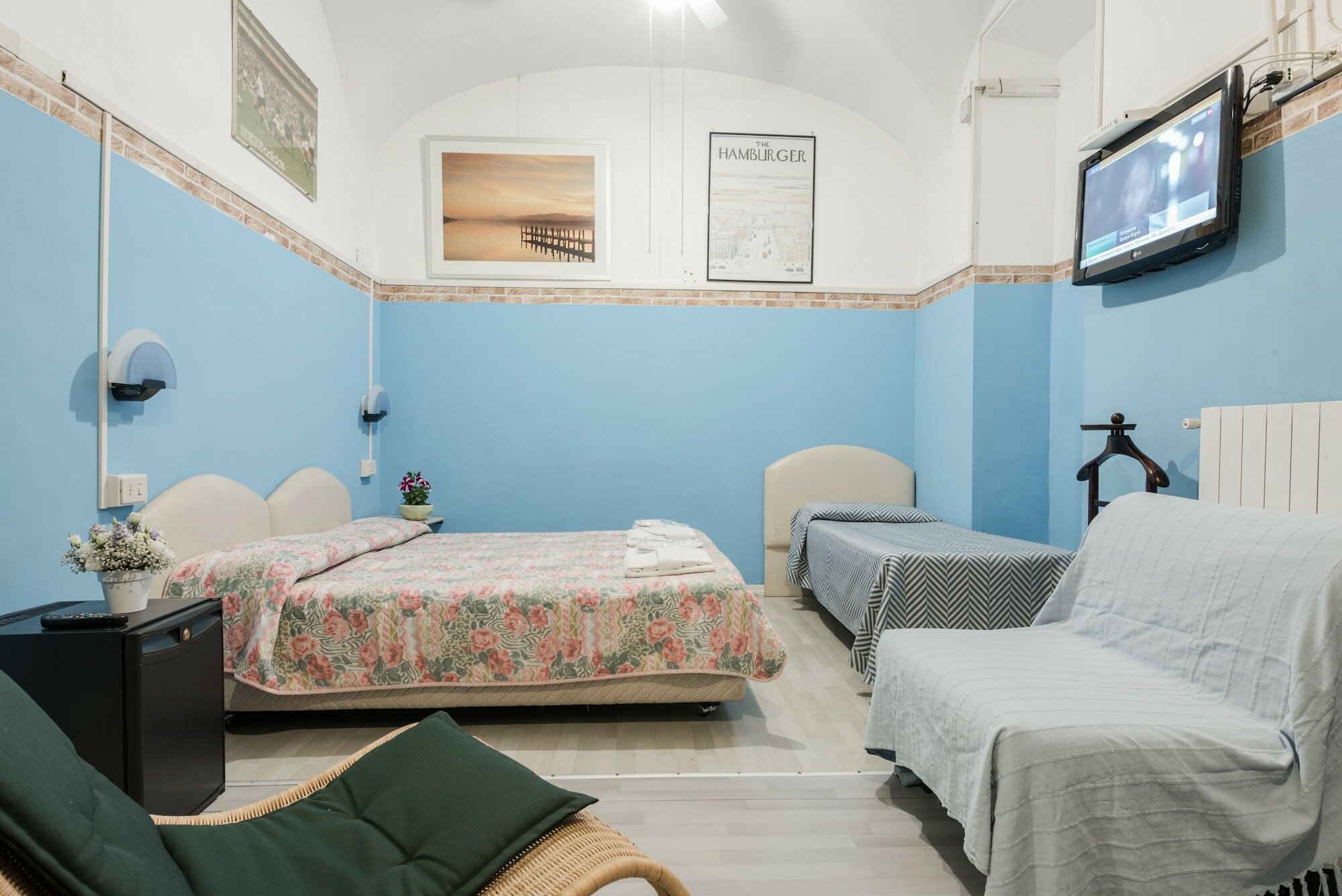 Фото A Roma San Pietro Best Bed & Breakfast