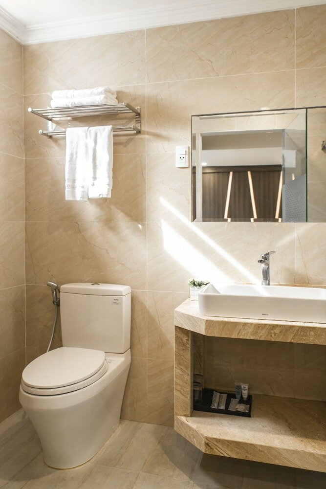 Фото Seven Seas Hotel and Apartment