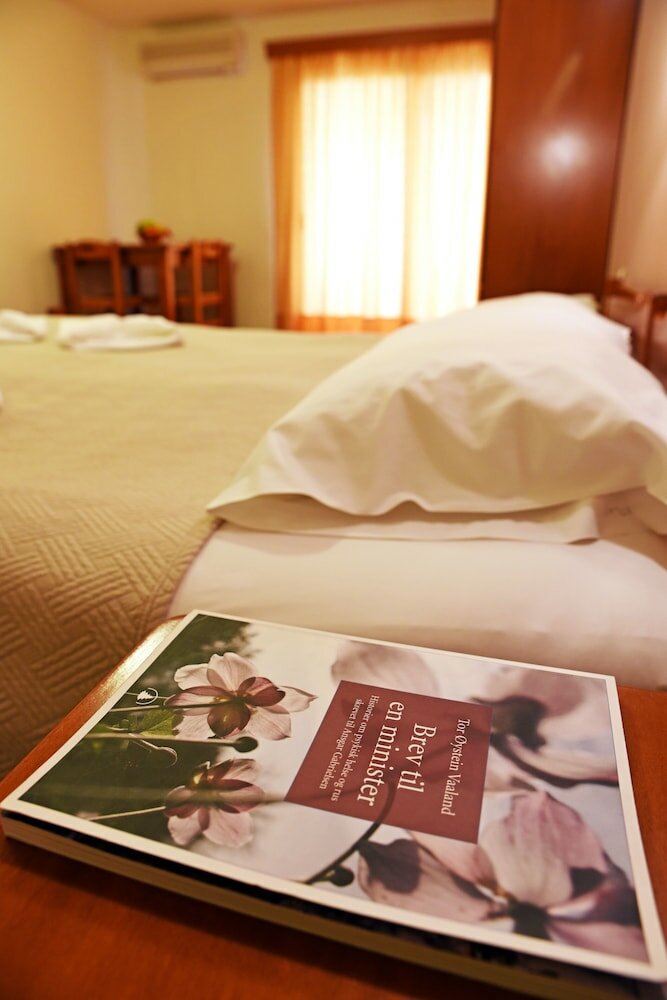 Фото Iolkos Hotel Apartments