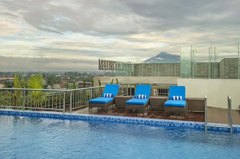 Hotel Platinum Adisucipto Hotel & Conference, Earth, photo