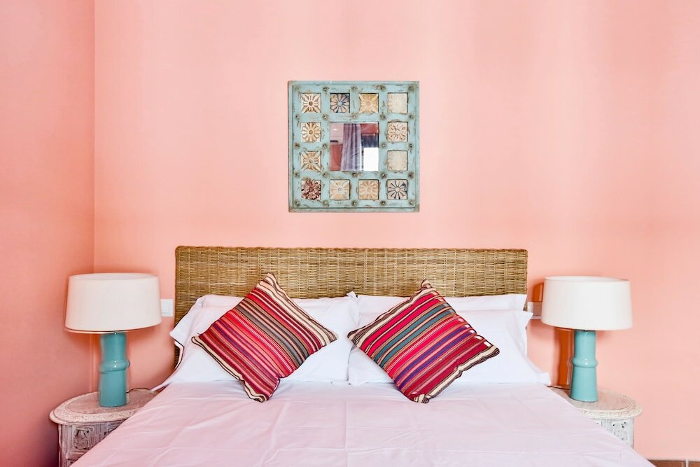 Фото Apartamentos Puerta Sevilla De Cordoba