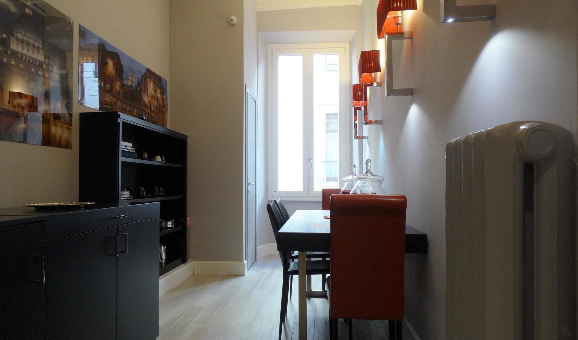 Фото Sistina Twentythree Luxury Rooms