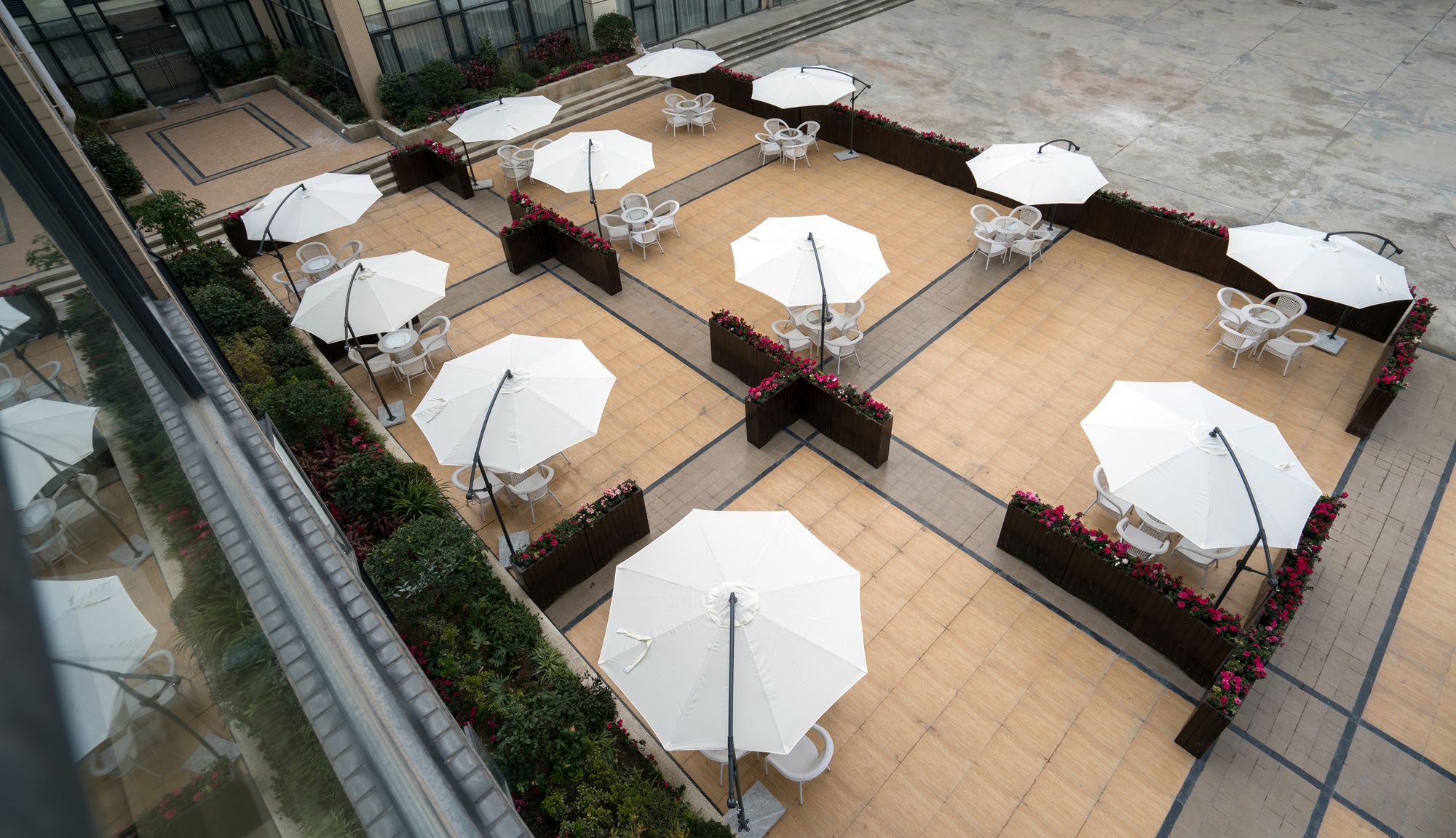 Фото Jingtang Ramada Encore Hotel