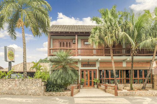 Гостиница Pousada Rancho Jarinu в Штате Мату-Гросу-ду-Сул