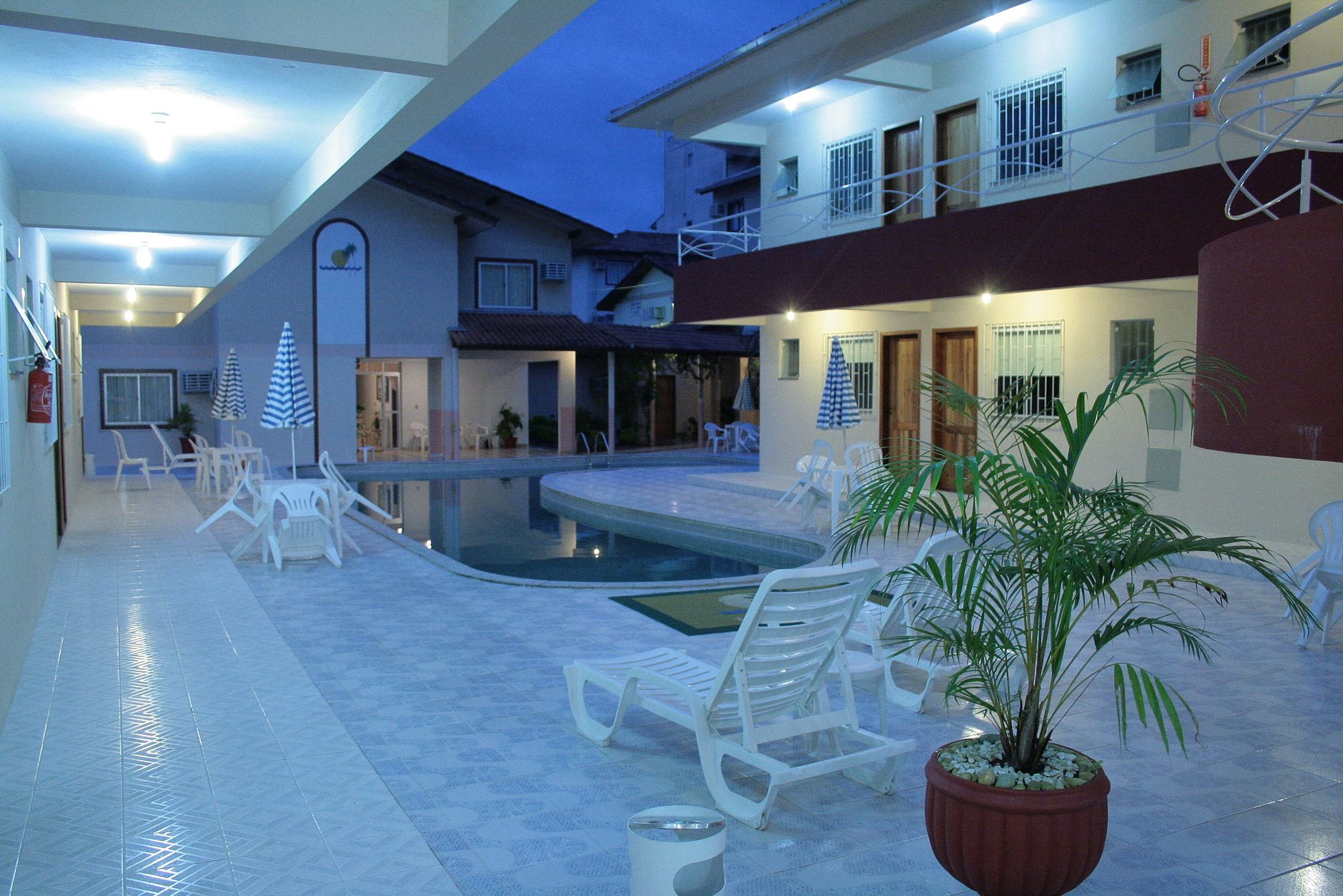 Фото Tropicanas Apart Hotel