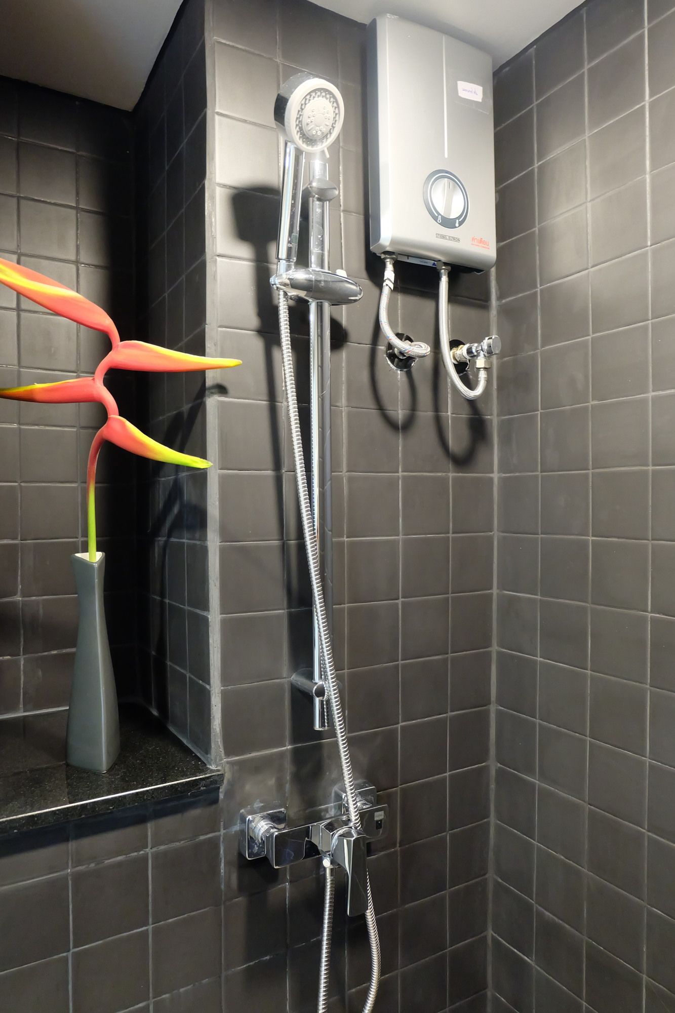 Фото Hotel DSure Patong