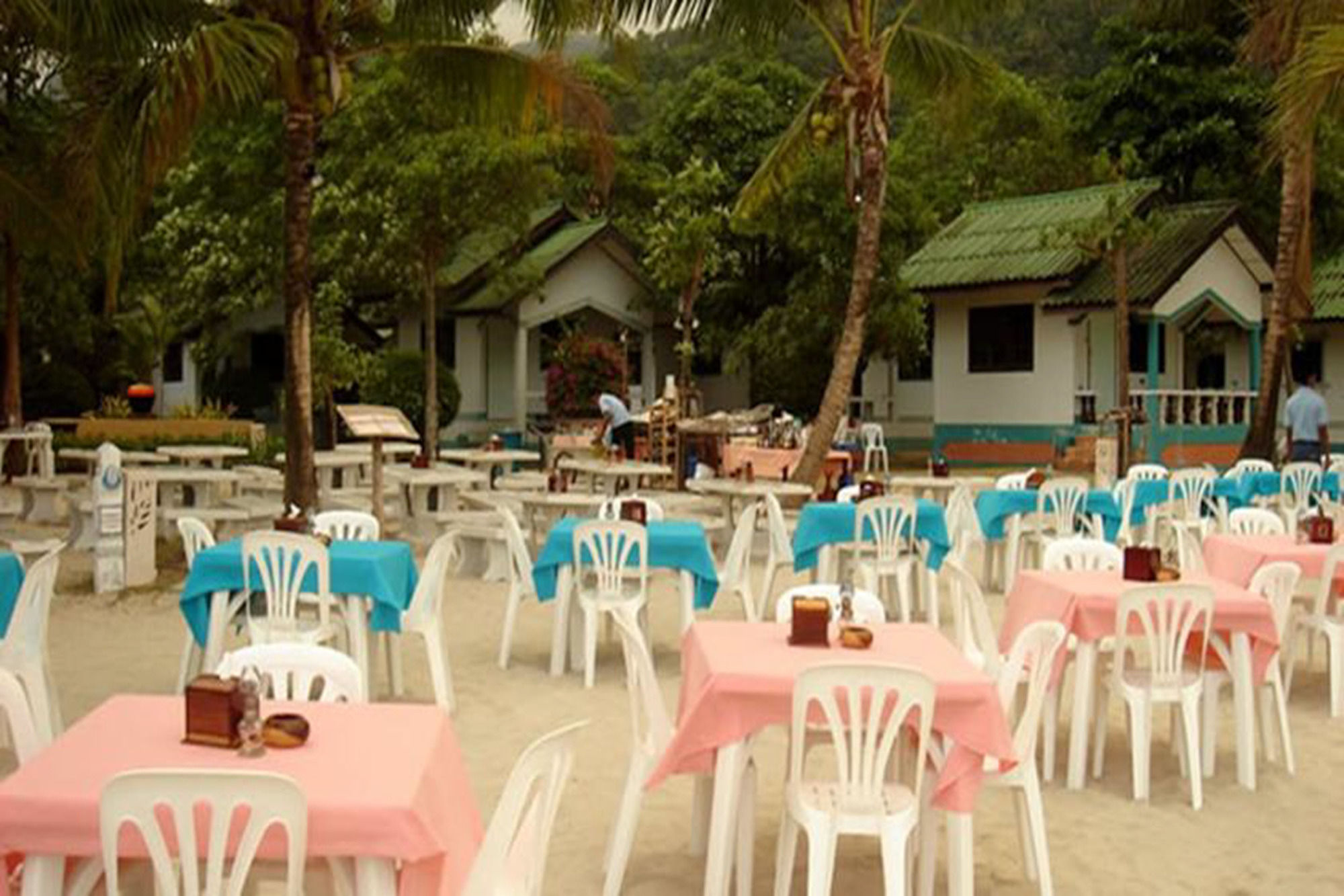 Фото Coconut Beach Resort