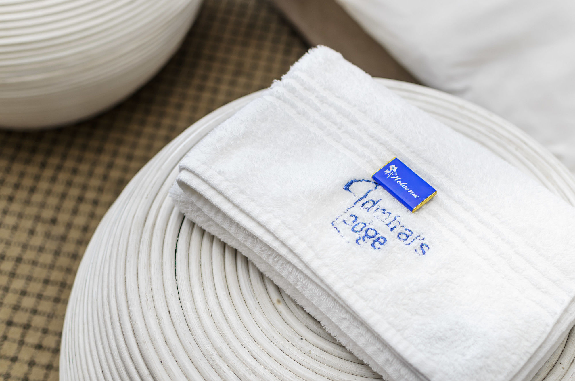 Фото Admiral's Lodge Guest House B & B