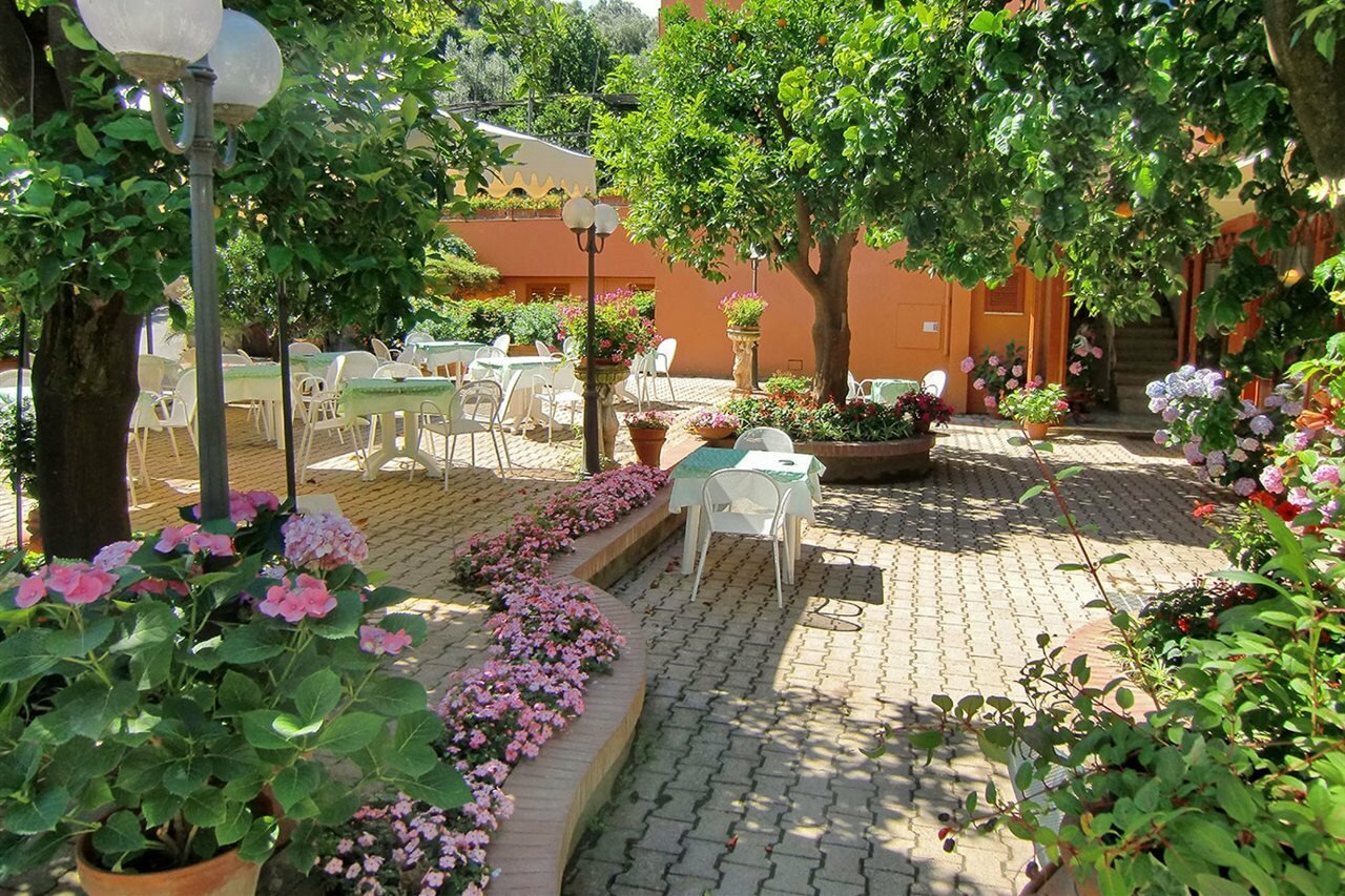 Фото Hotel Girasole