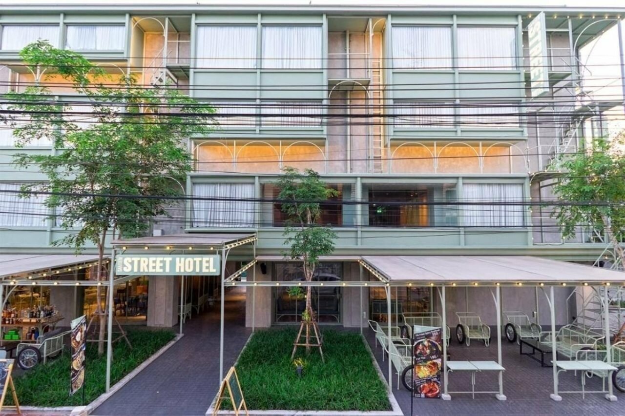 Фото Samsen Street Hotel