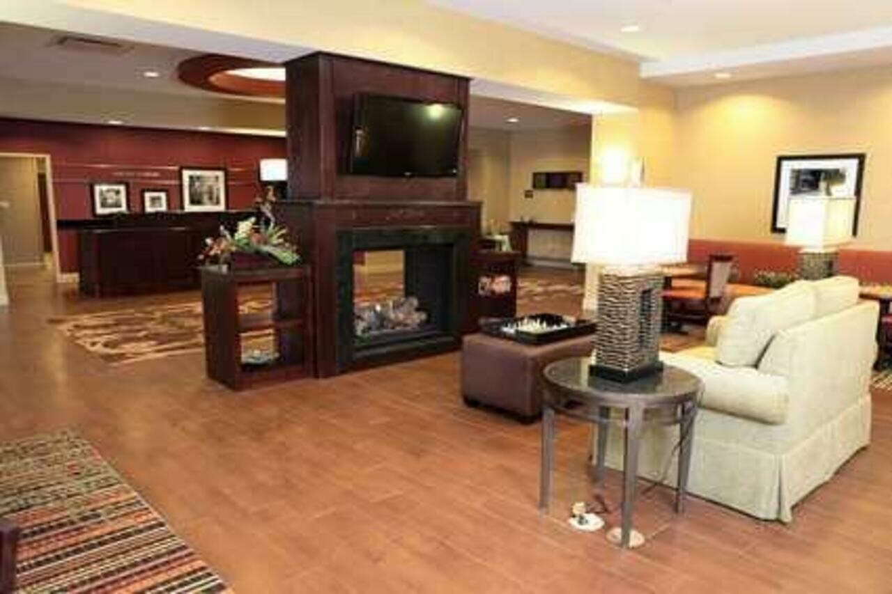 Фото Hampton Inn Milan Tn