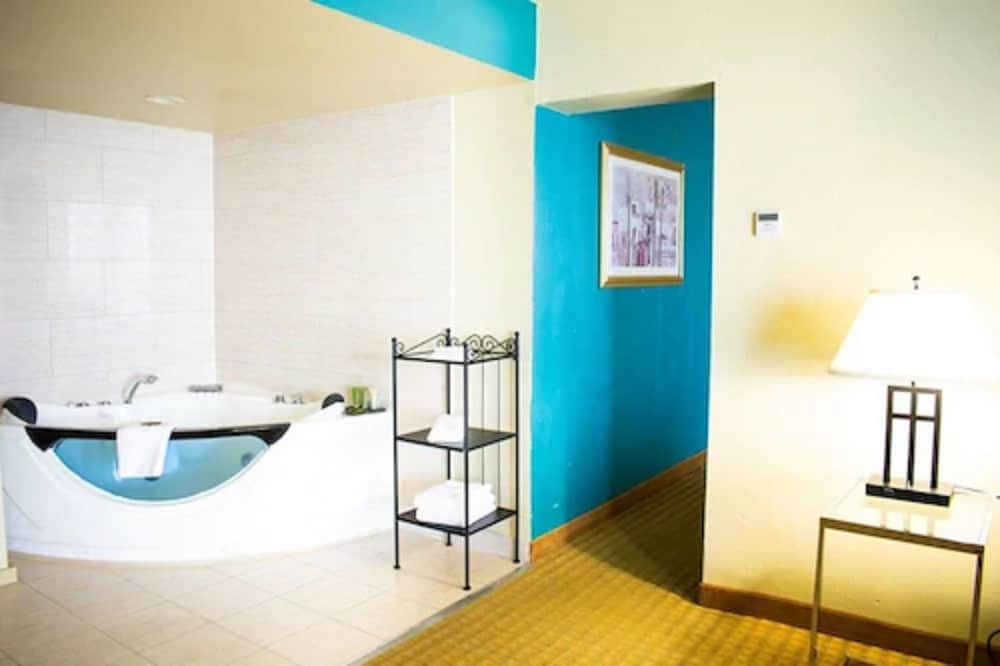 Фото Punta Gorda Waterfront Hotel and Suites