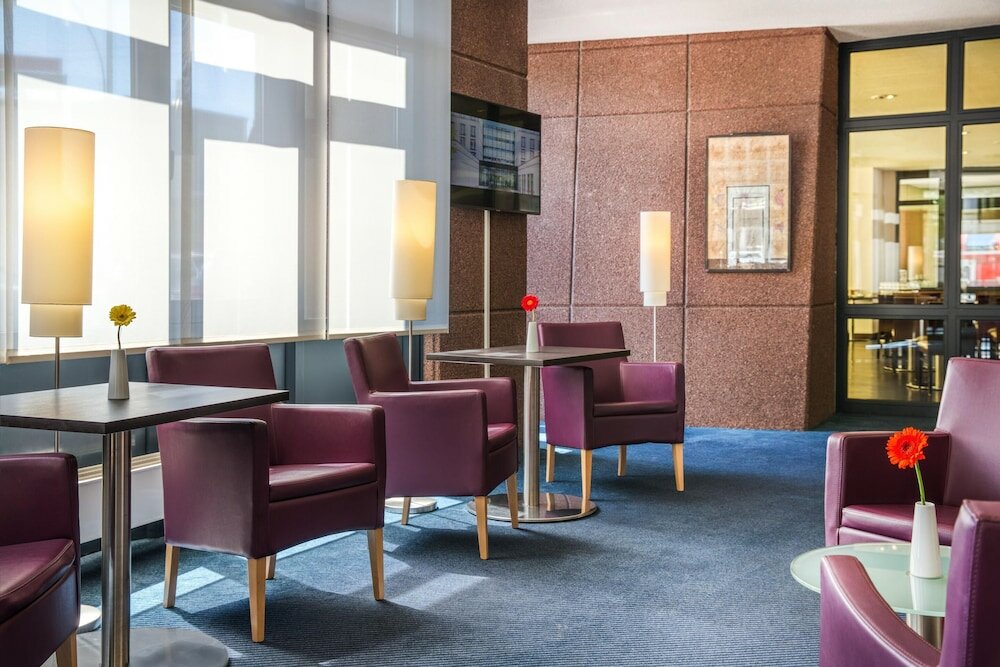 Фото IntercityHotel Freiburg