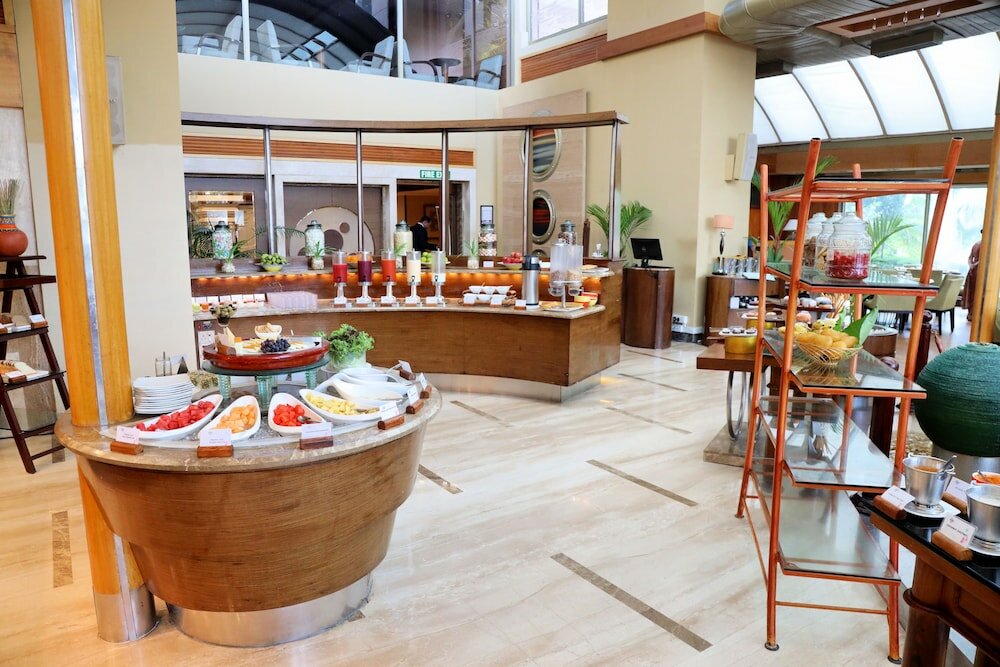 Фото Vivanta Ernakulam, Marine Drive