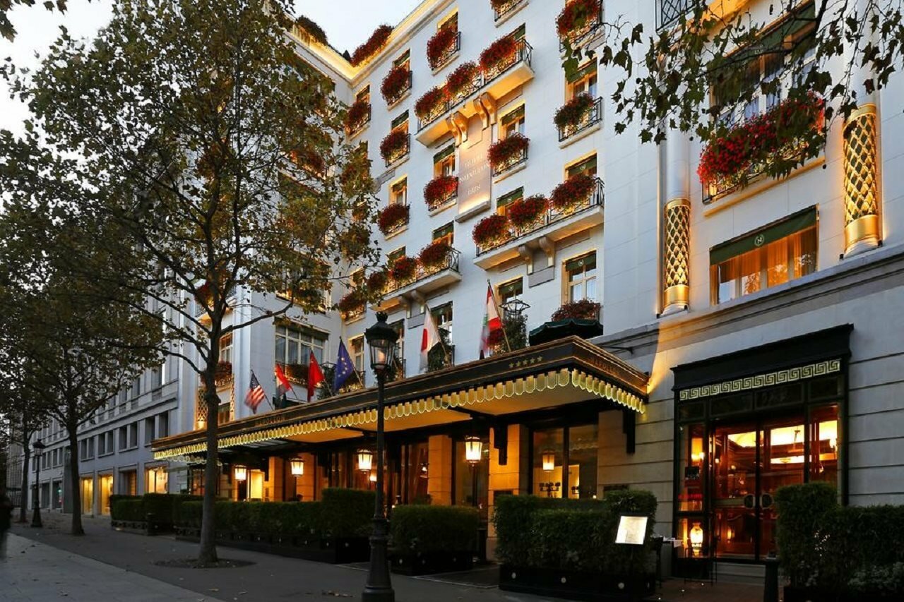 Фото отеля 1