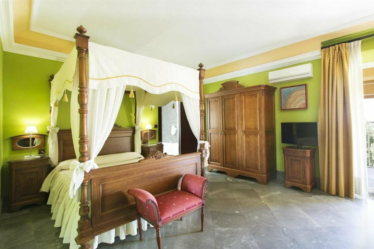 Фото Hotel Carlos V