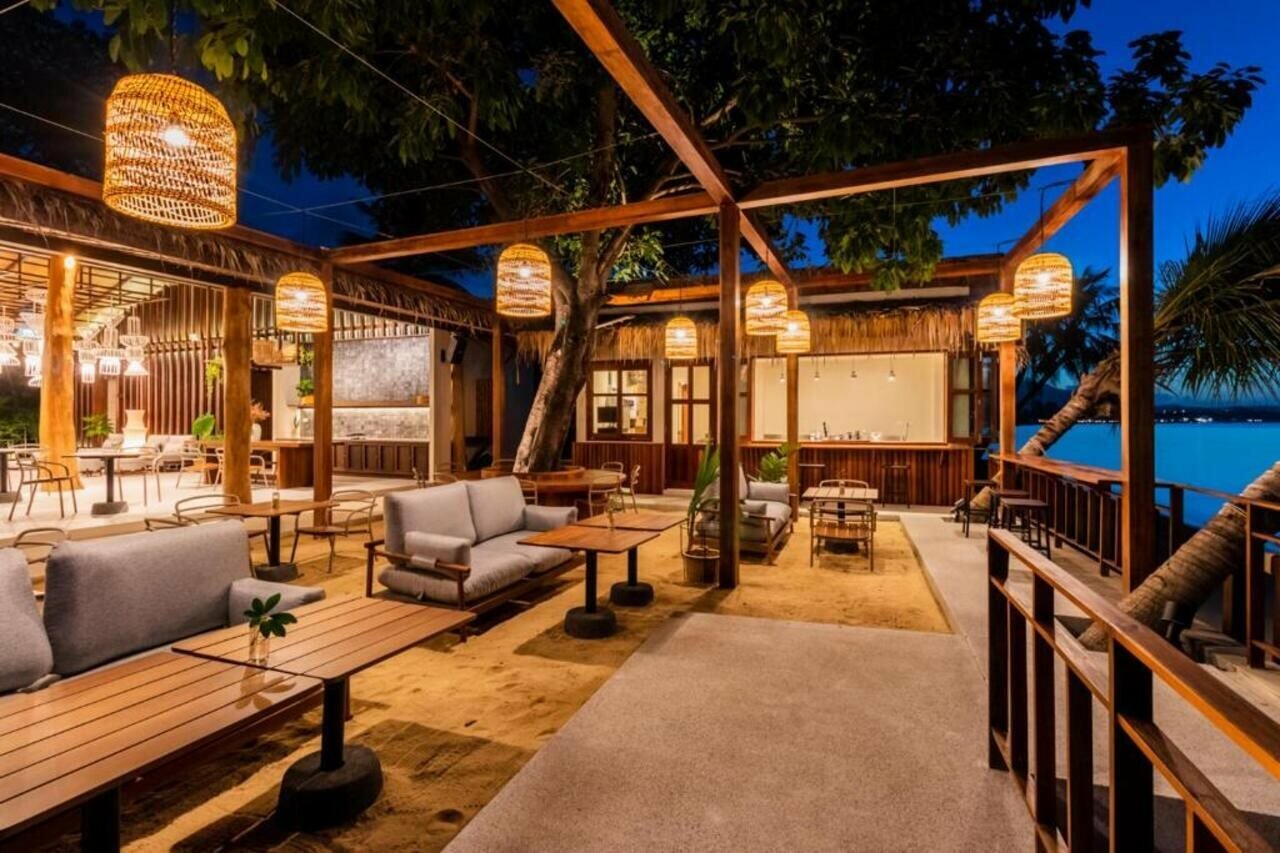 Фото The Flow Samui Beach Resort