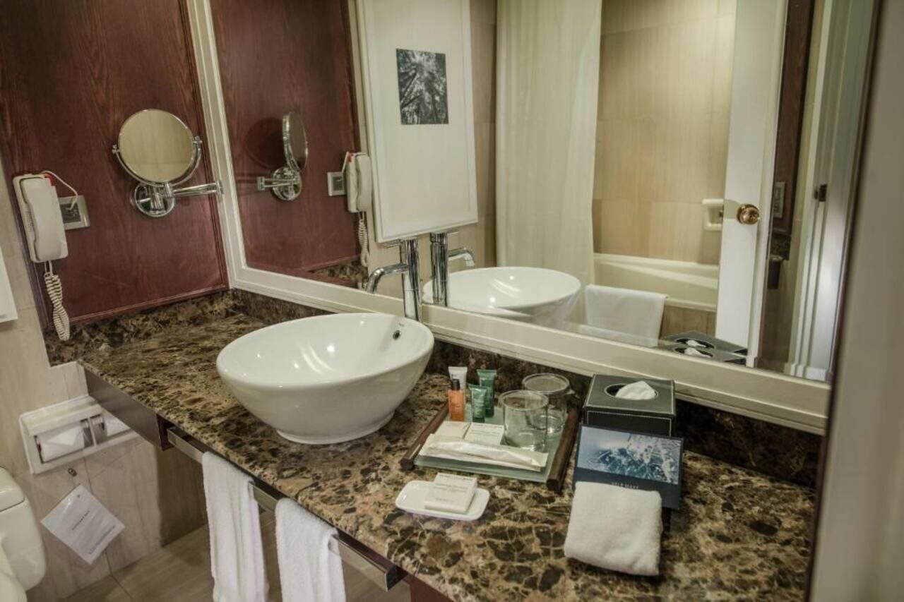 Фото Hilton Kuching