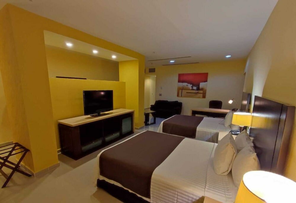 Фото Hotel Hipico Inn