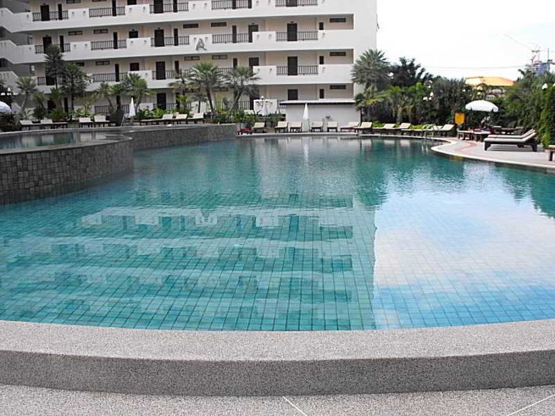 Фото Wongamat Privacy Residence