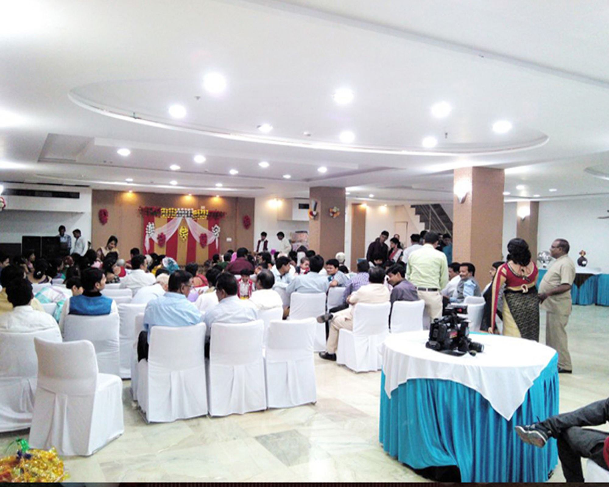 Фото Oyo 9367 Hotel Taj Galaxy