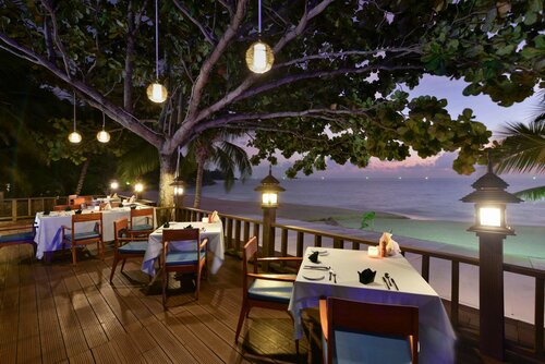 Гостиница Andaman White Beach Resort