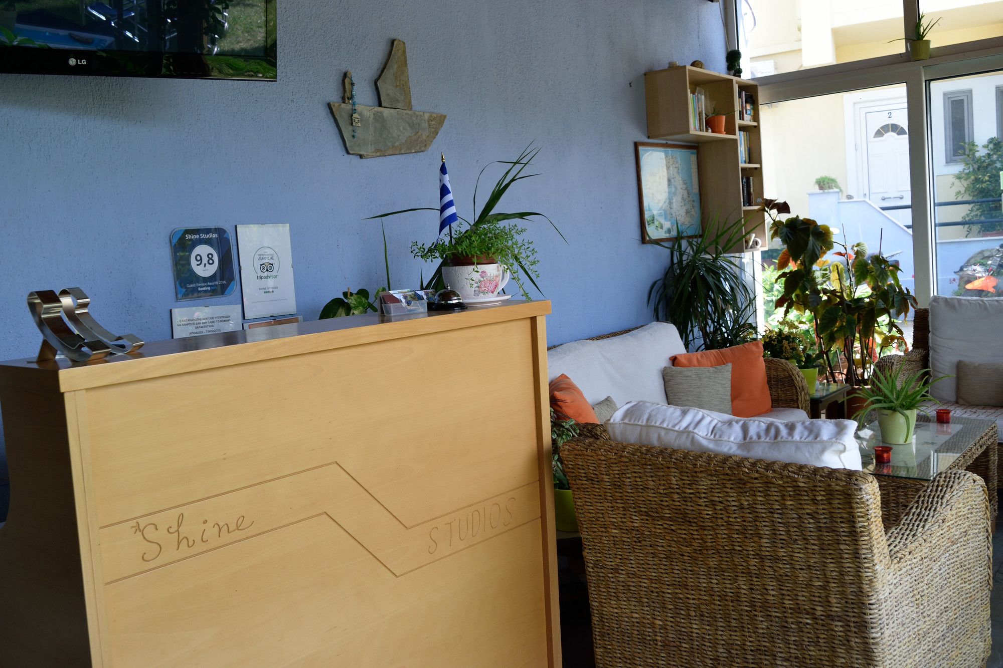 Фото Shine Studios