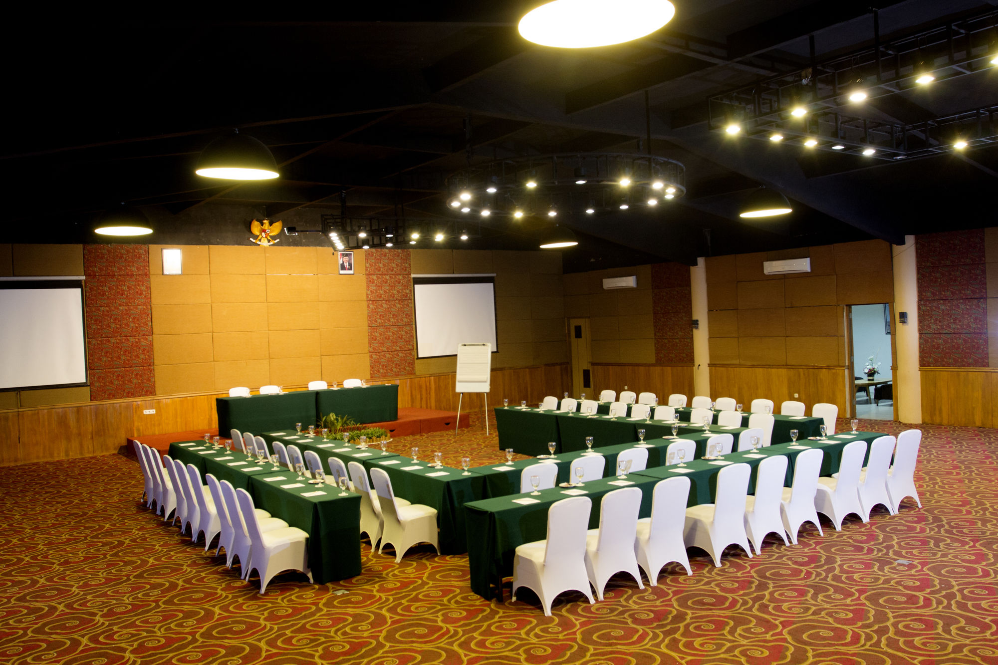 Фото Sare Hotel Yogyakarta