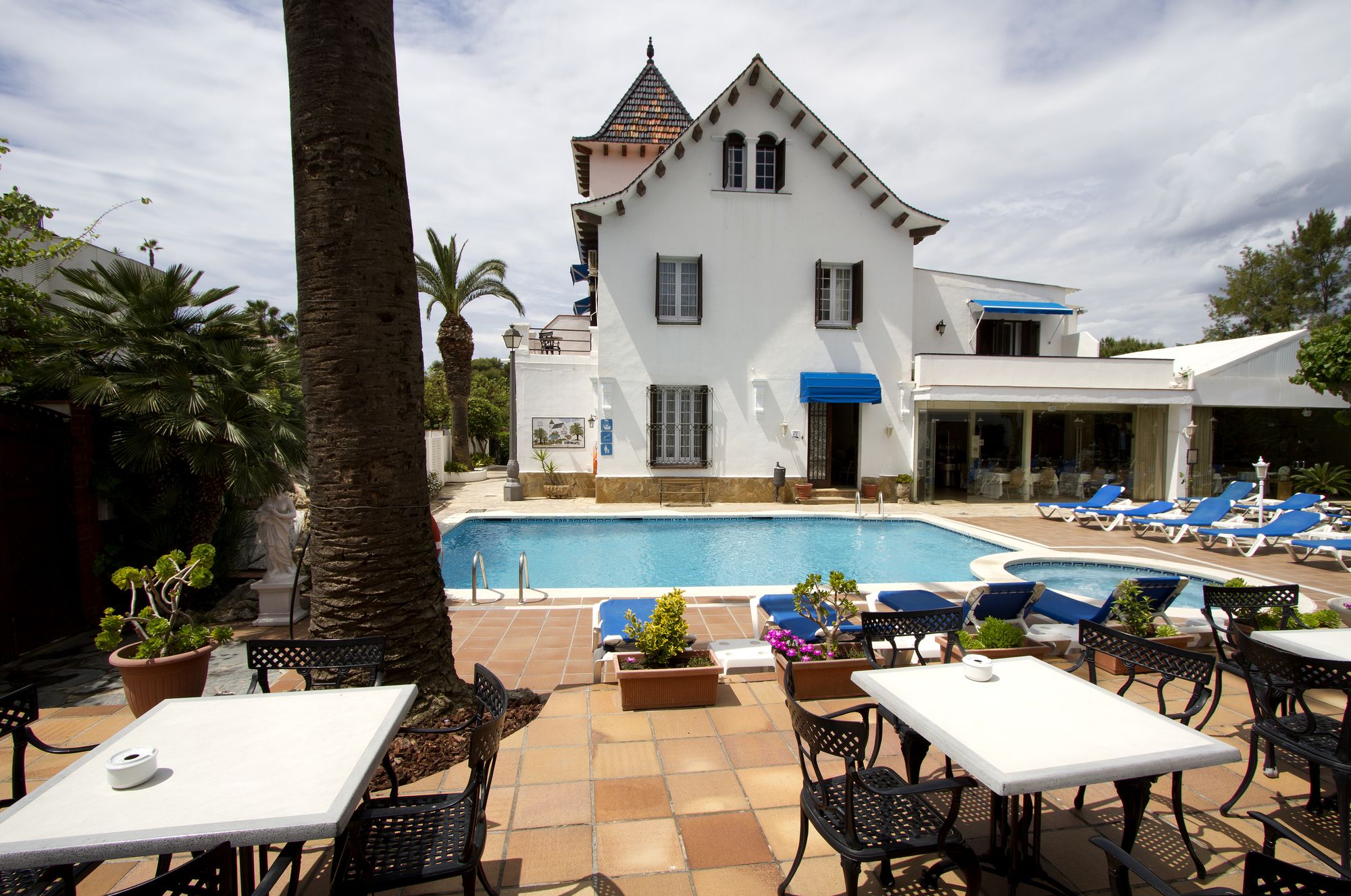 Фото Hotel Capri