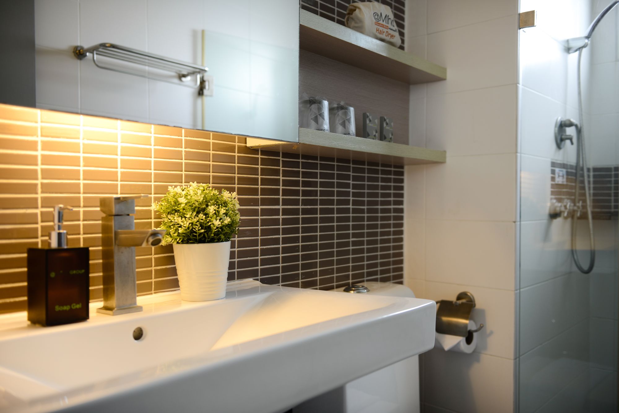 Фото Hotel Amber Sukhumvit 85