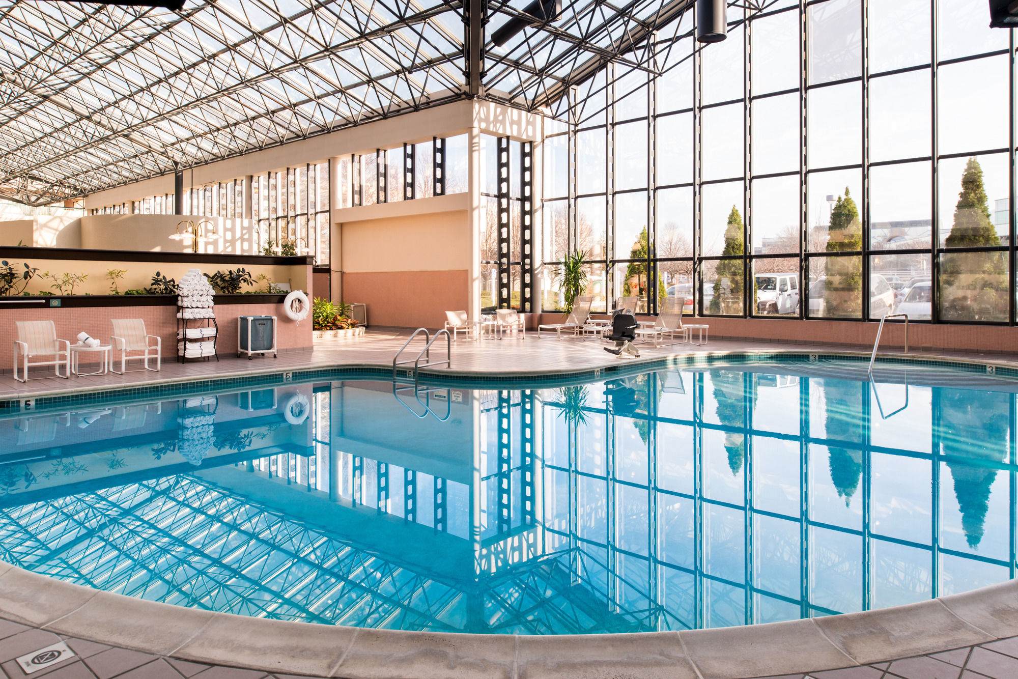 Фото Marriott Melville Long Island