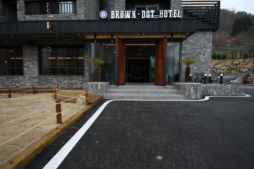 Гостиница Brown Dot Hotel Jinhae в Пусане